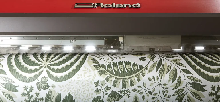 Digital paper printing with a Roland XF640